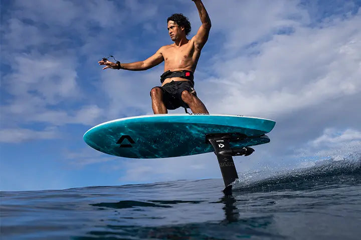 F2 Set Foilboard Surf Rouge 120L Avec Aluminium Foil 2000 Et F2 Set Foilboard Surf Rouge 120L Avec Aluminium Foil 2000 Et