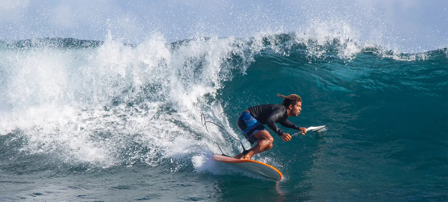 Bienvenue dans l'Univers du Stand Up Paddle . Des flotteurs rigides ou gonflables, pagaies, accessoires .... au meilleur prix !